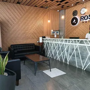 Rosh فندق